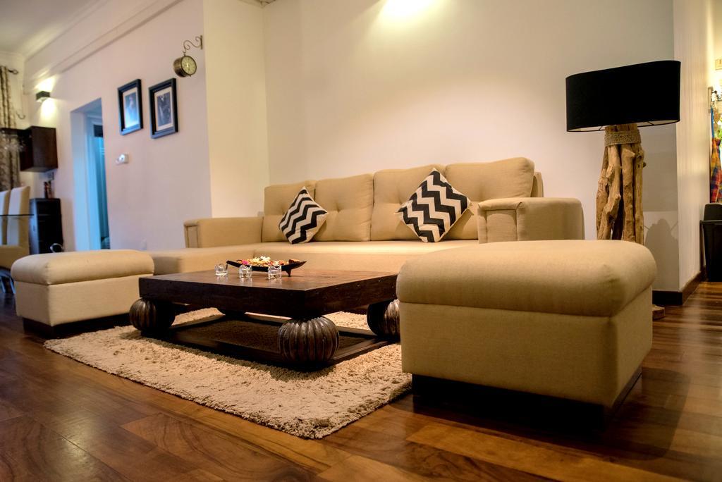 Dehiwala-Mount Lavinia Cozy Sea View Luxury Apartment, Fully Furnished, 2 Bedrooms, 2 Bathrooms מראה חיצוני תמונה