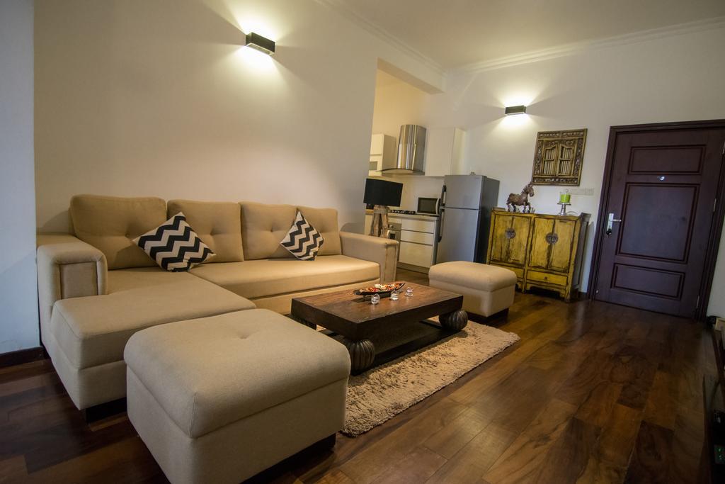 Dehiwala-Mount Lavinia Cozy Sea View Luxury Apartment, Fully Furnished, 2 Bedrooms, 2 Bathrooms מראה חיצוני תמונה