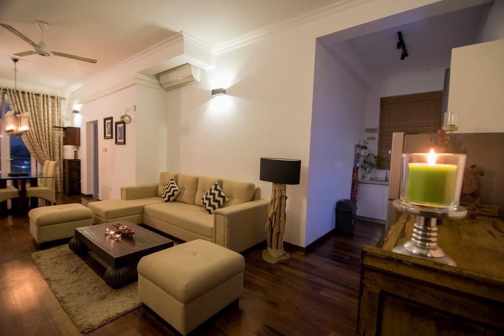 Dehiwala-Mount Lavinia Cozy Sea View Luxury Apartment, Fully Furnished, 2 Bedrooms, 2 Bathrooms מראה חיצוני תמונה