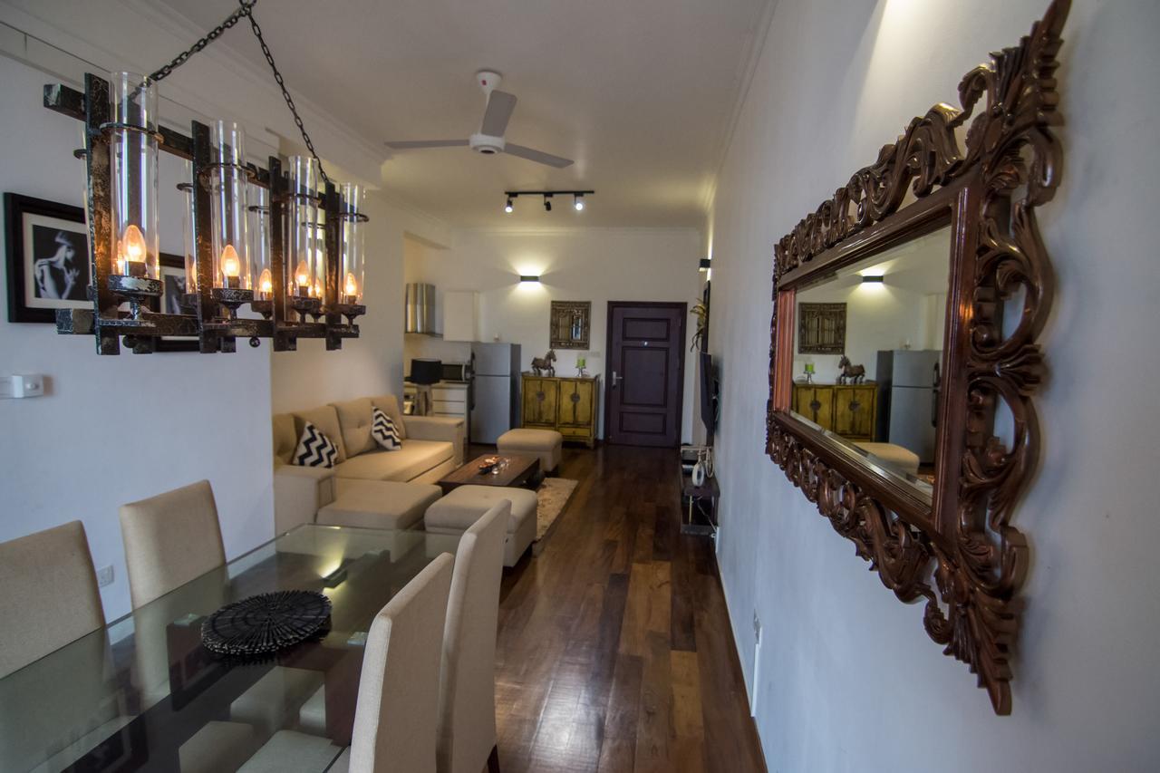 Dehiwala-Mount Lavinia Cozy Sea View Luxury Apartment, Fully Furnished, 2 Bedrooms, 2 Bathrooms מראה חיצוני תמונה